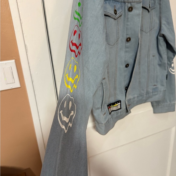Women’s Brooklyn Cloth Light Blue Drip Oversized Jean Jacket EUC Size Large - Picture 2 of 8